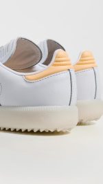 adidas Golf Unisex Samba Spikeless Golf Shoes - Image 4