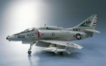 Hasegawa 1:72 Scale A-4E:F Skyhawk Model Kit - Image 3